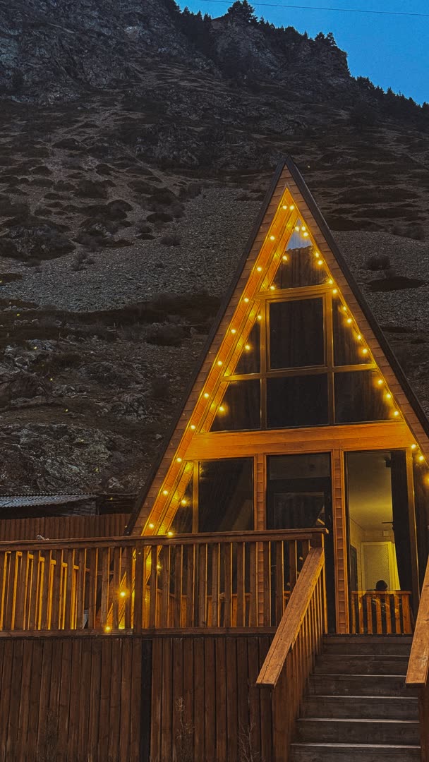 Снять домик в Приэльбрусье — A-frame с видом на горы